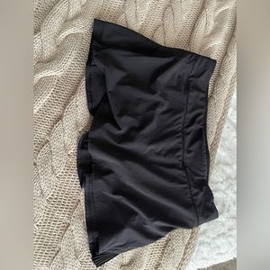 Black Lululemon Tennis Skirt